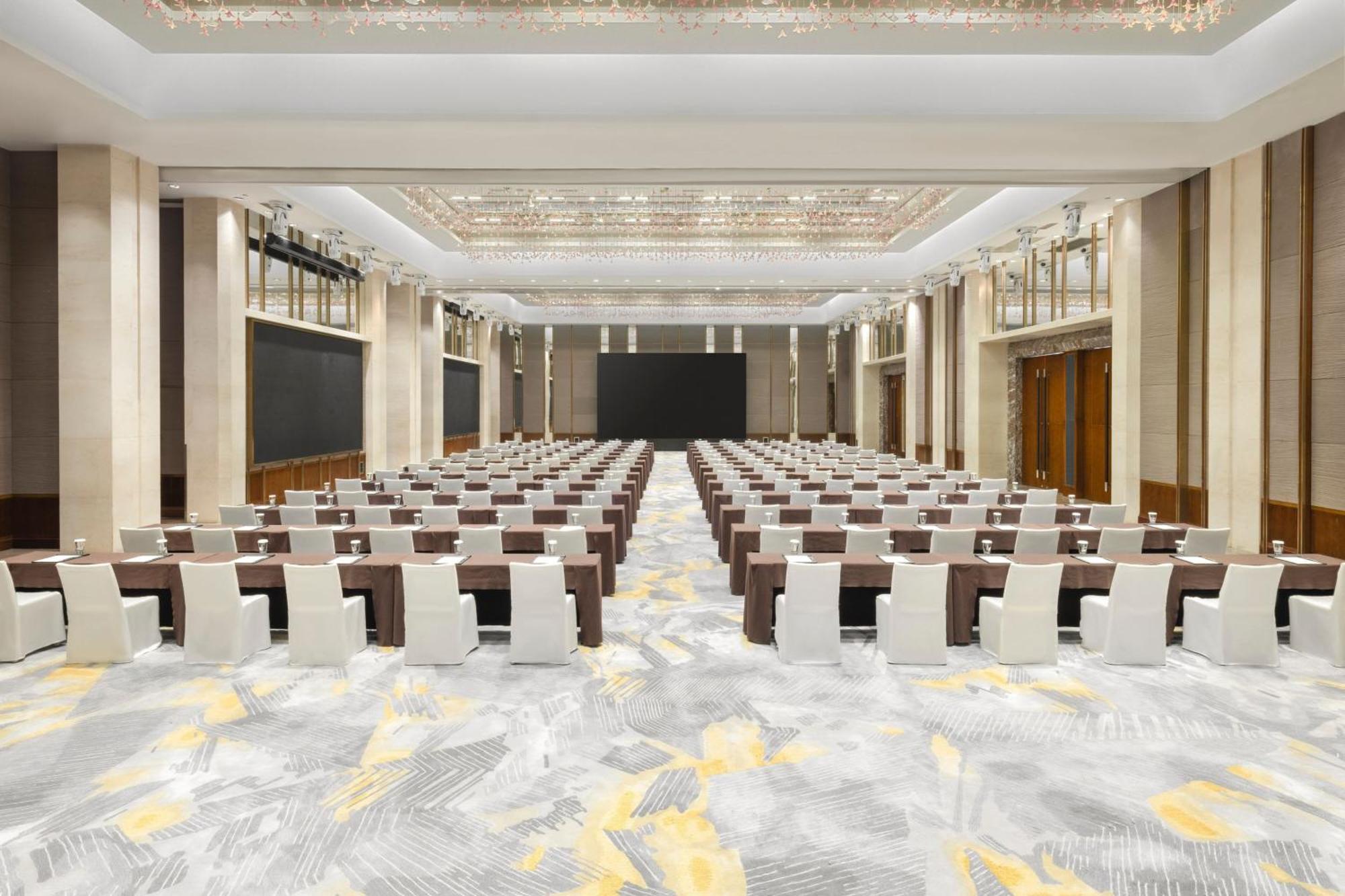 โรงแรมเชราตันกวางโจว โรงแรม